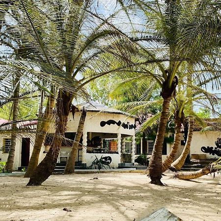 Jungle Beach Resort Sanyang エクステリア 写真