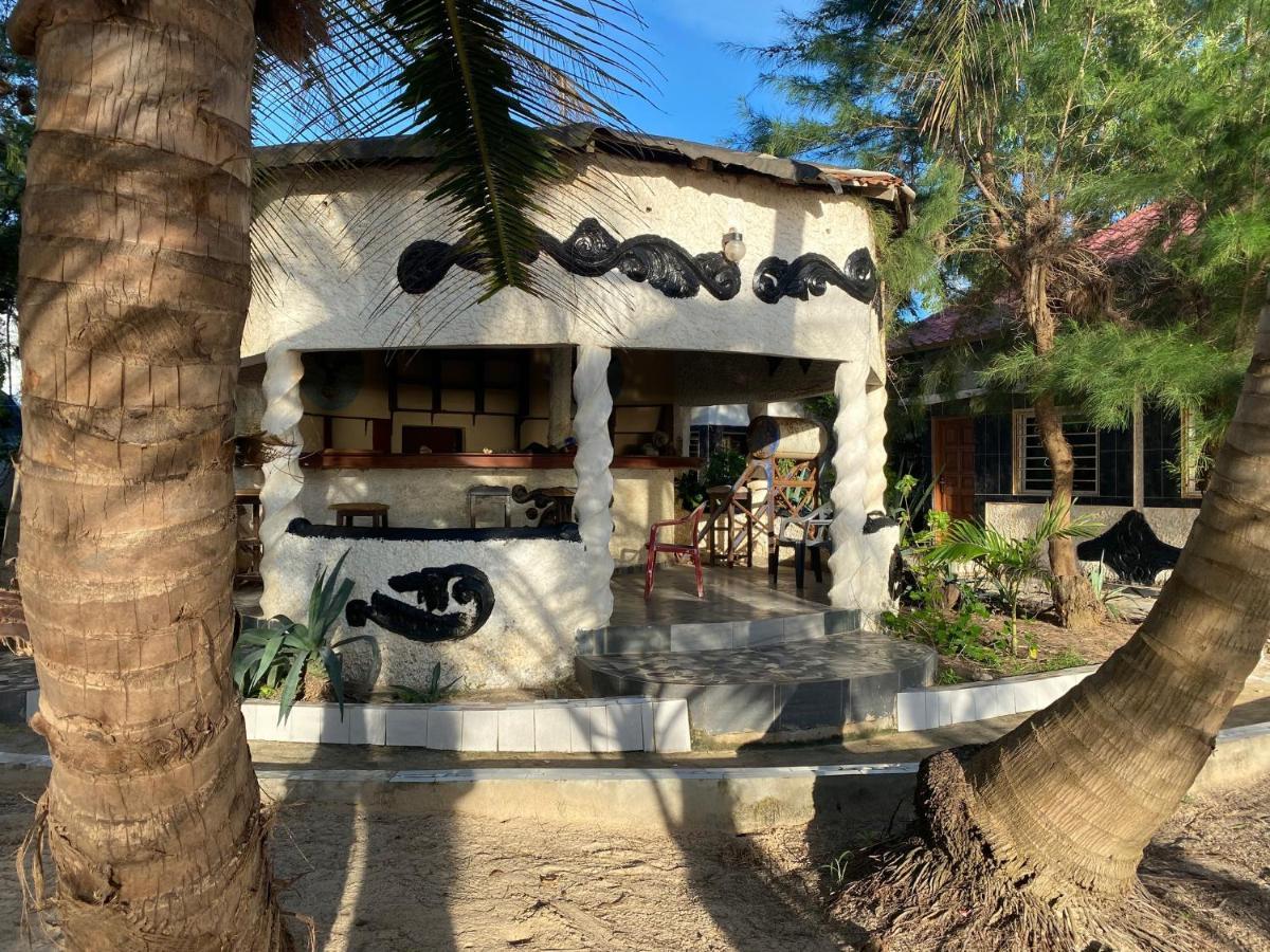 Jungle Beach Resort Sanyang エクステリア 写真