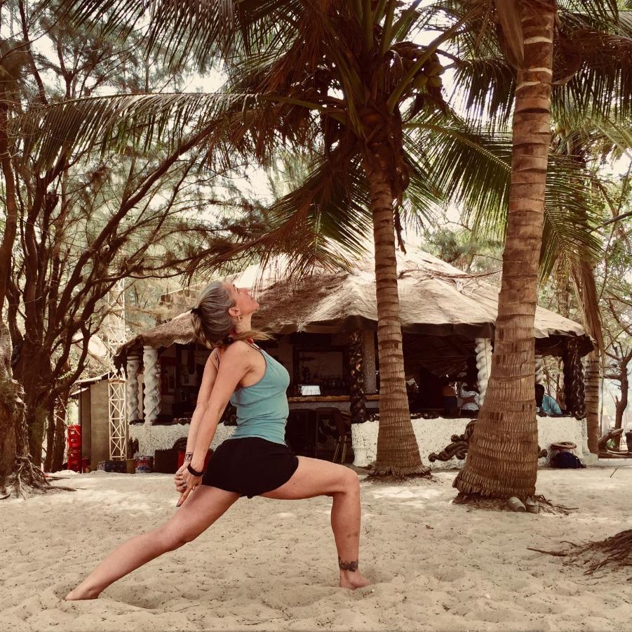 Jungle Beach Resort Sanyang エクステリア 写真