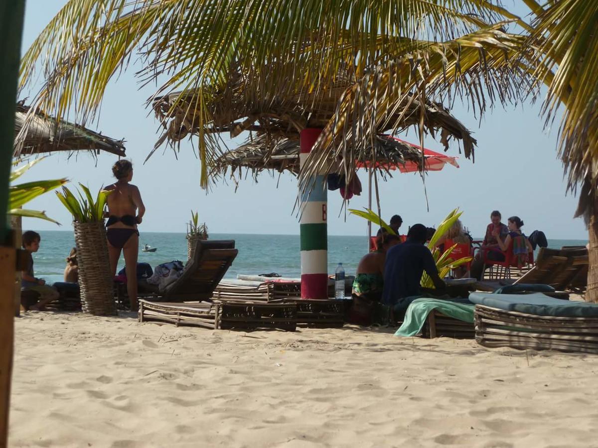Jungle Beach Resort Sanyang エクステリア 写真